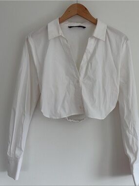 Zara White Cropped Button-Front Shirt
